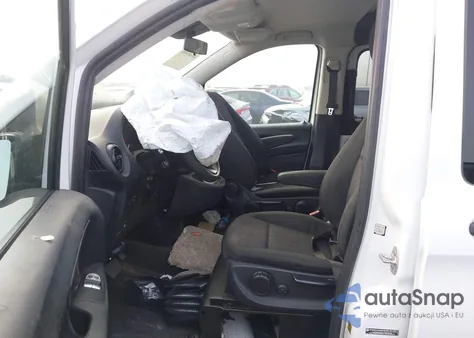 2019 Mercedes-Benz Metris z USA, uszkodzony, nr VIN WD3PG2EA0K3553105